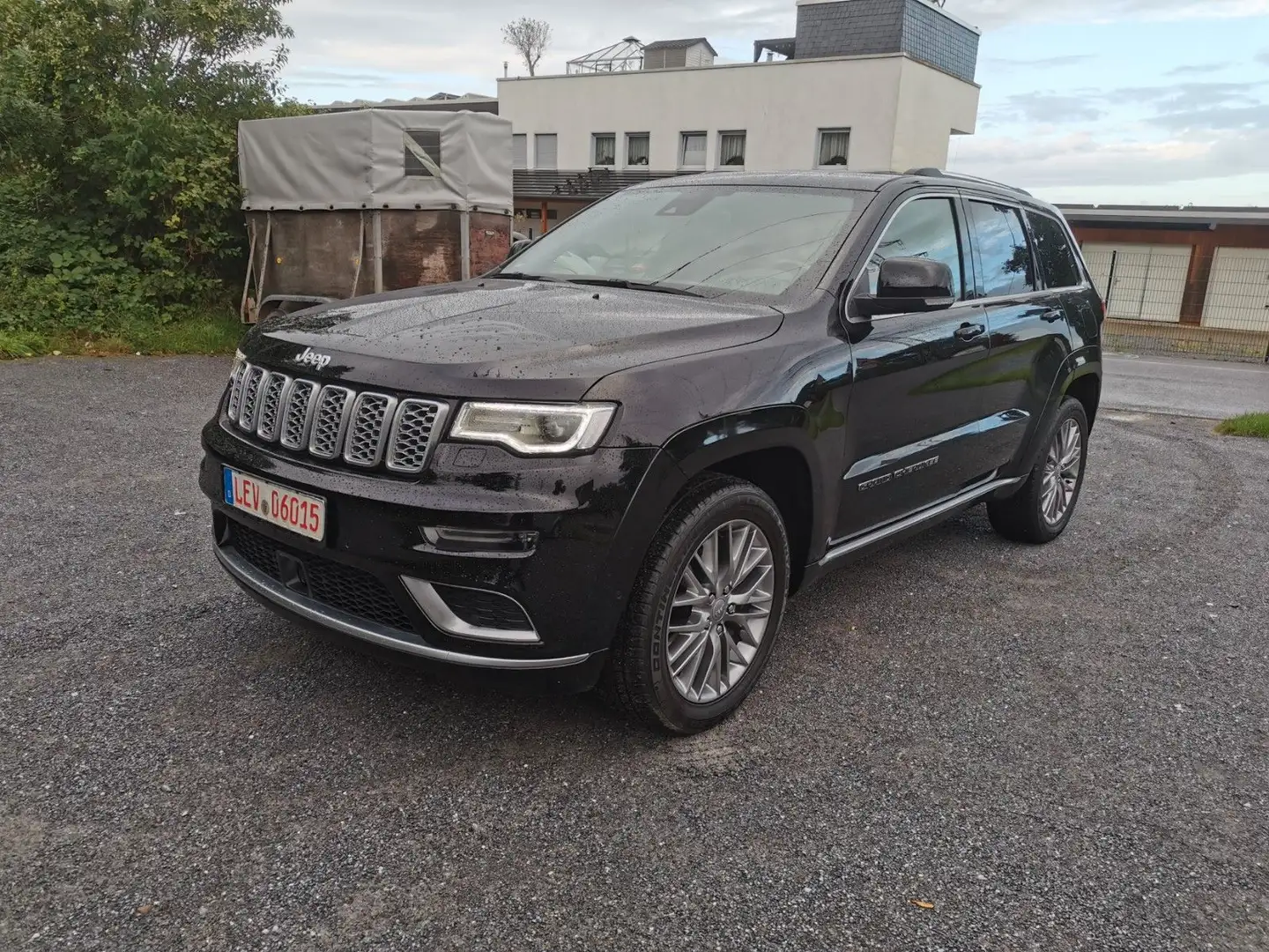 Jeep Grand Cherokee 3.0 CRD Summit 52tkm Schwarz - 1