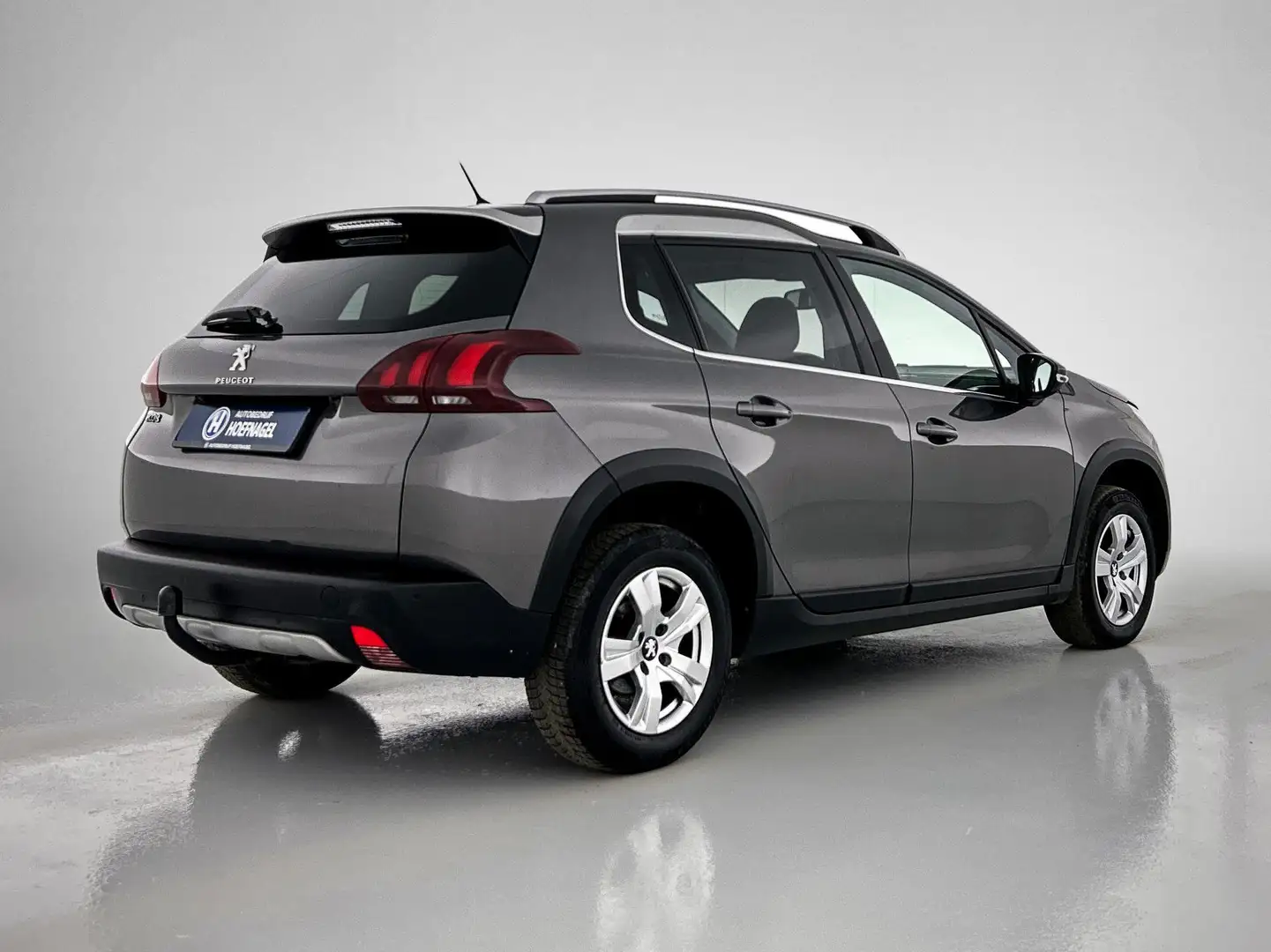 Peugeot 2008 1.2 PureTech Allure | Trekhaak | Panoramadak | Cru Szary - 2