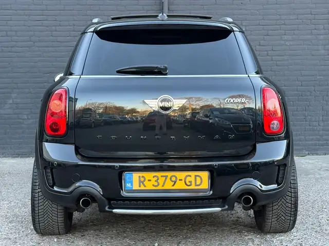 Mini Countryman view 6