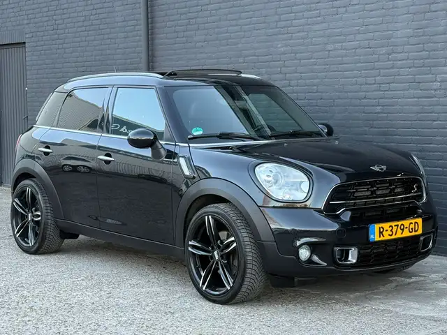 Mini Countryman view 7