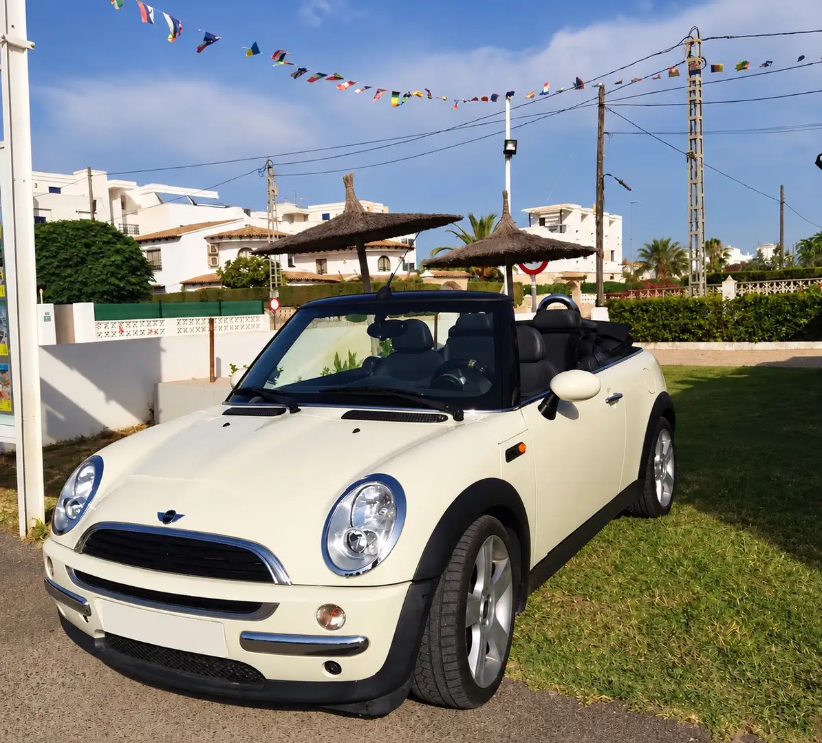 MINI Cooper Cabrio Mini Cooper Cabrio Cooper Beige - 1