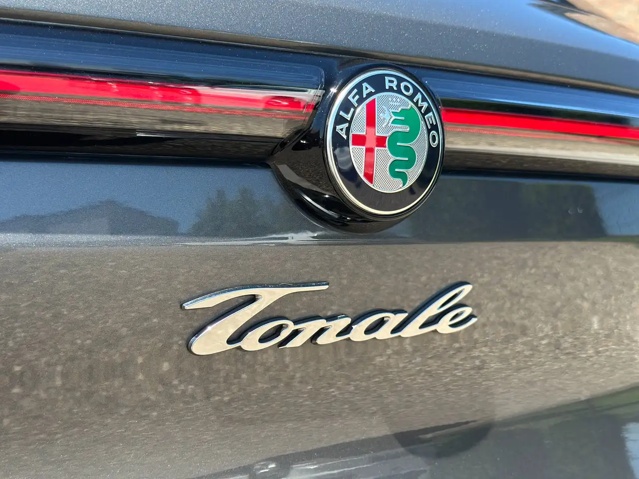 Alfa Romeo Tonale 2023 — фото 12