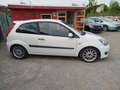 Ford Fiesta Blanc - thumbnail 3