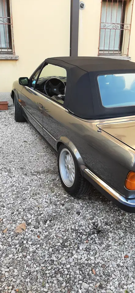 BMW 320i Cabrio, foto 4