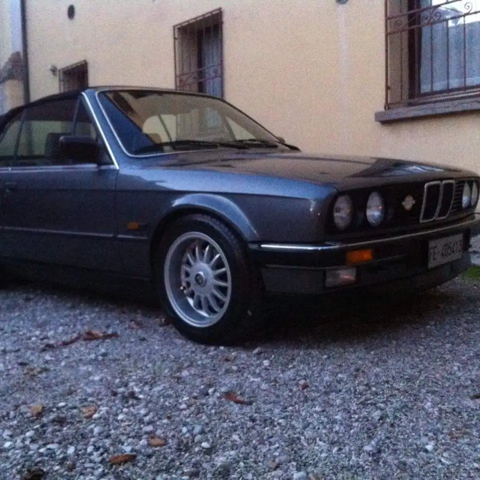 BMW 320i Cabrio, foto 6