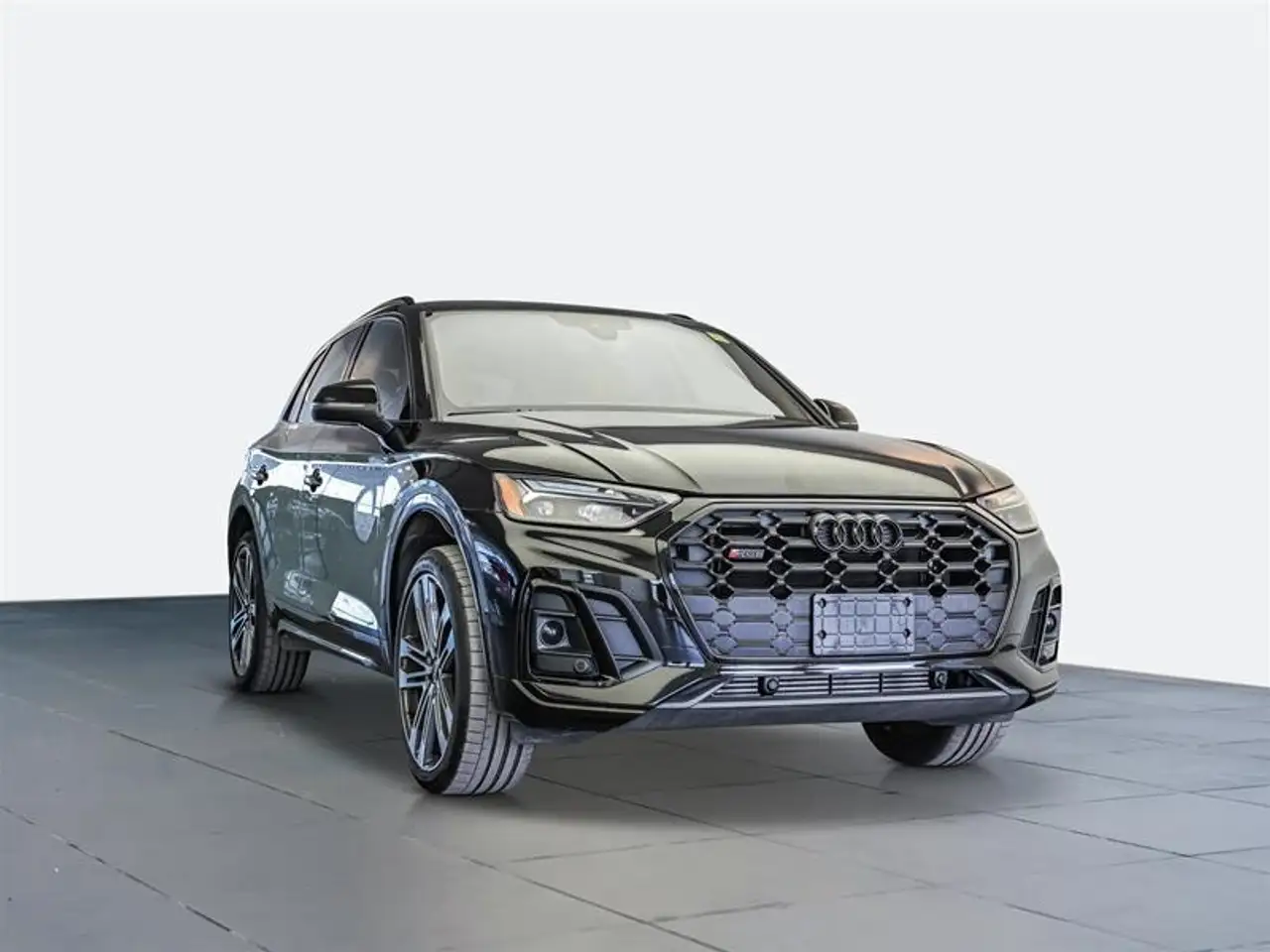 2022 Audi SQ5