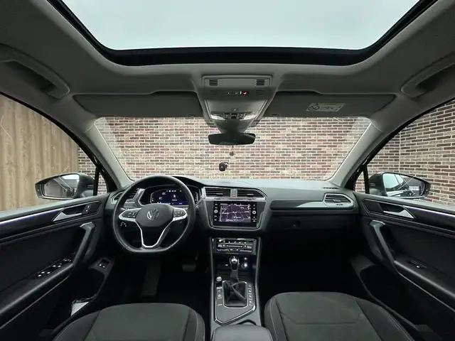 Volkswagen Tiguan view 9