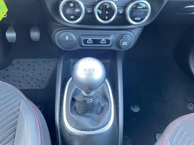 Fiat 500l view 12
