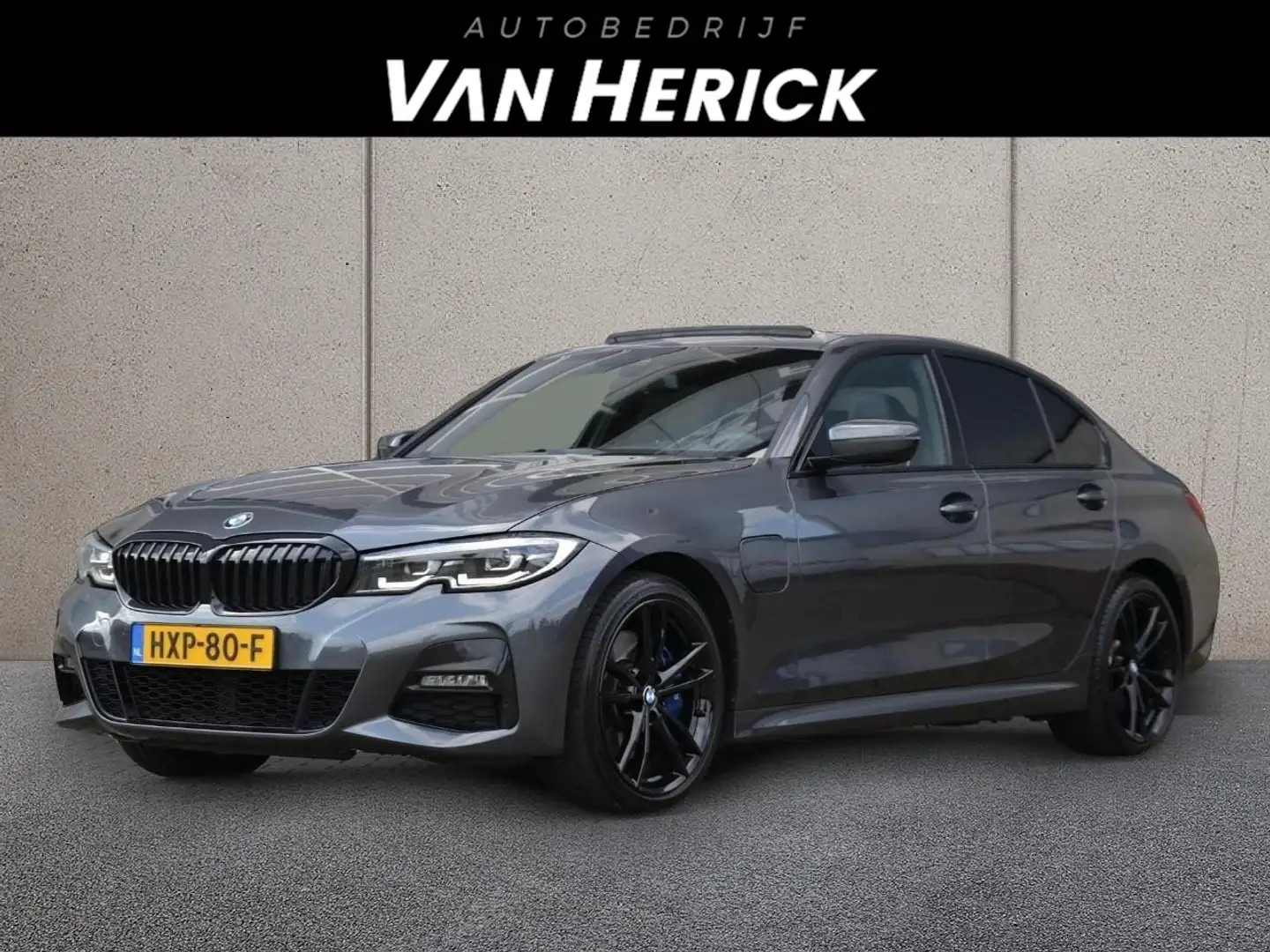 BMW 330 3-serie 330e M-sport | Kantel/schuif Dak | Carplay Grijs - 1