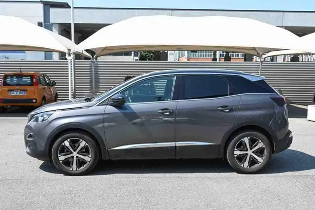 Peugeot 3008 view 19
