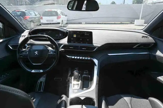 Peugeot 3008 view 7