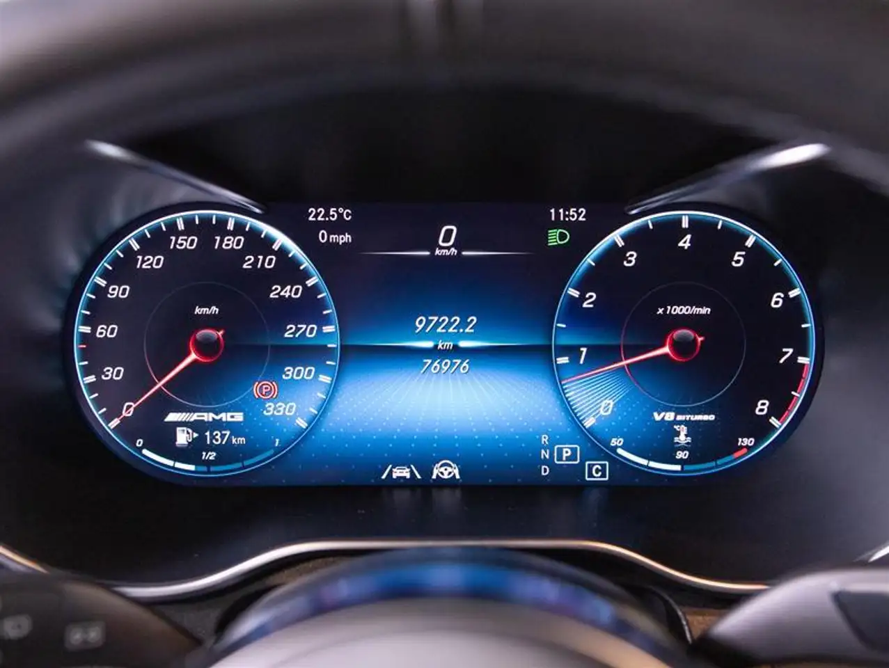 Mercedes-Benz GLC снимка Mercedes-Benz GLC