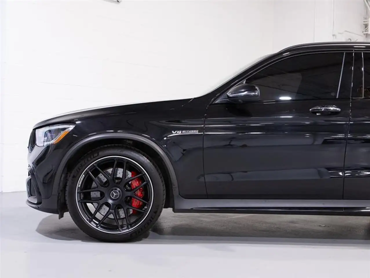 Mercedes-Benz GLC снимка Mercedes-Benz GLC