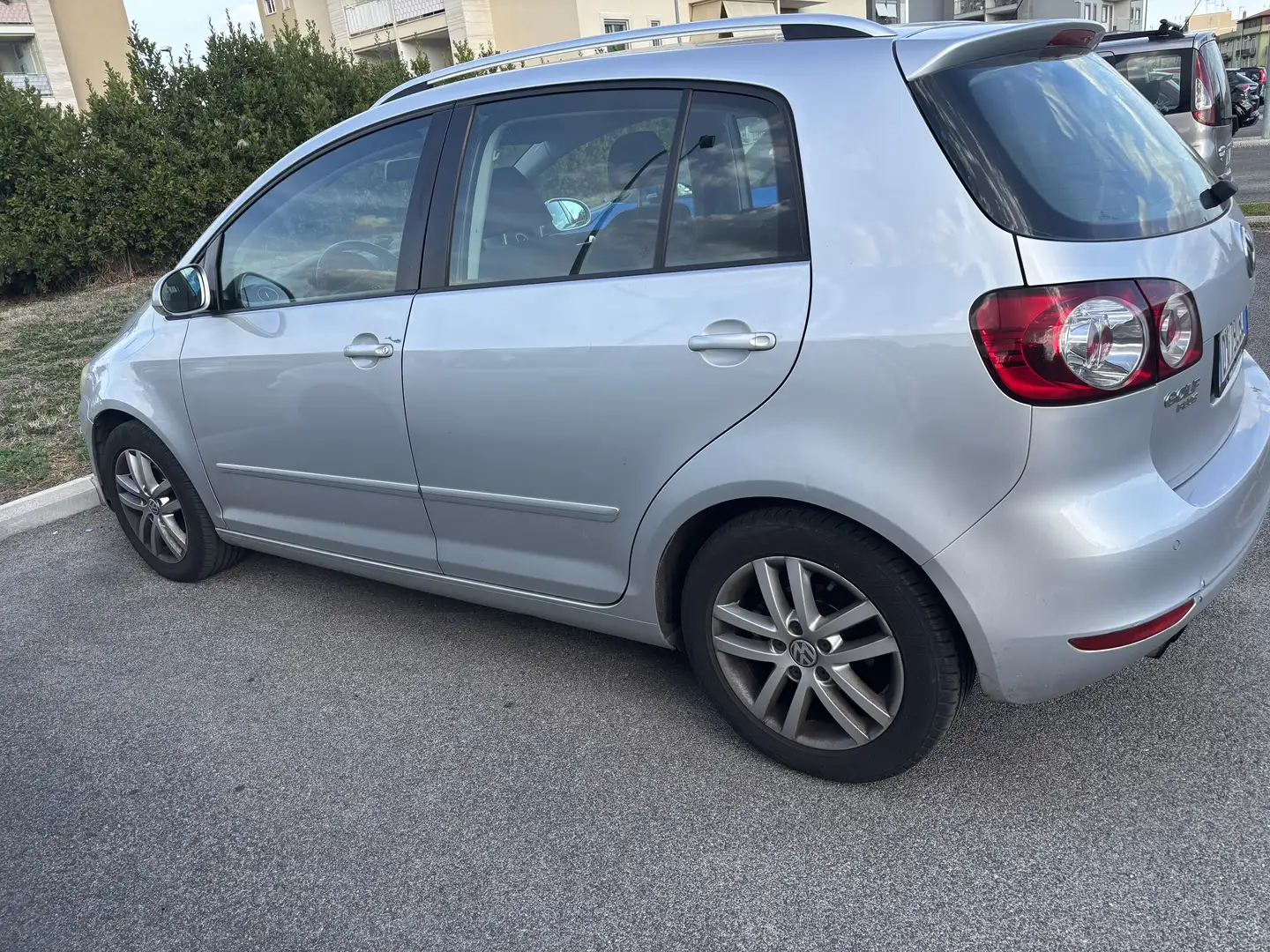 Volkswagen Golf Plus 2.0 fsi Sportline tiptronic - 2