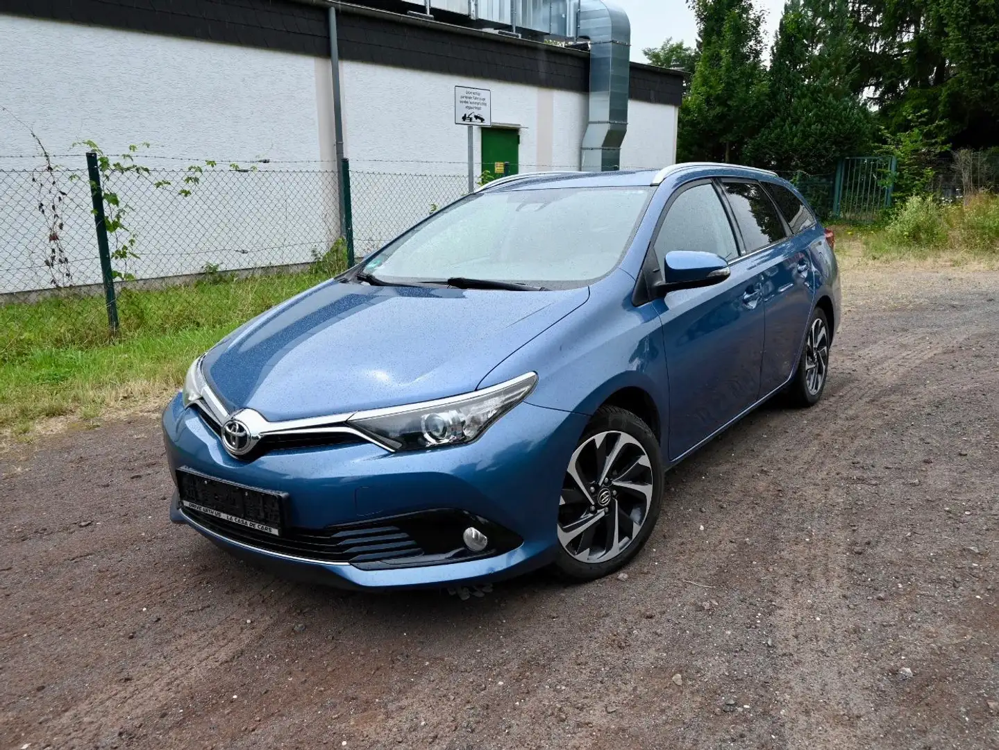 Toyota Auris Edition-S **SPURHALTEASSISTENT**VERKEHRSZEICHENERK Blau - 1