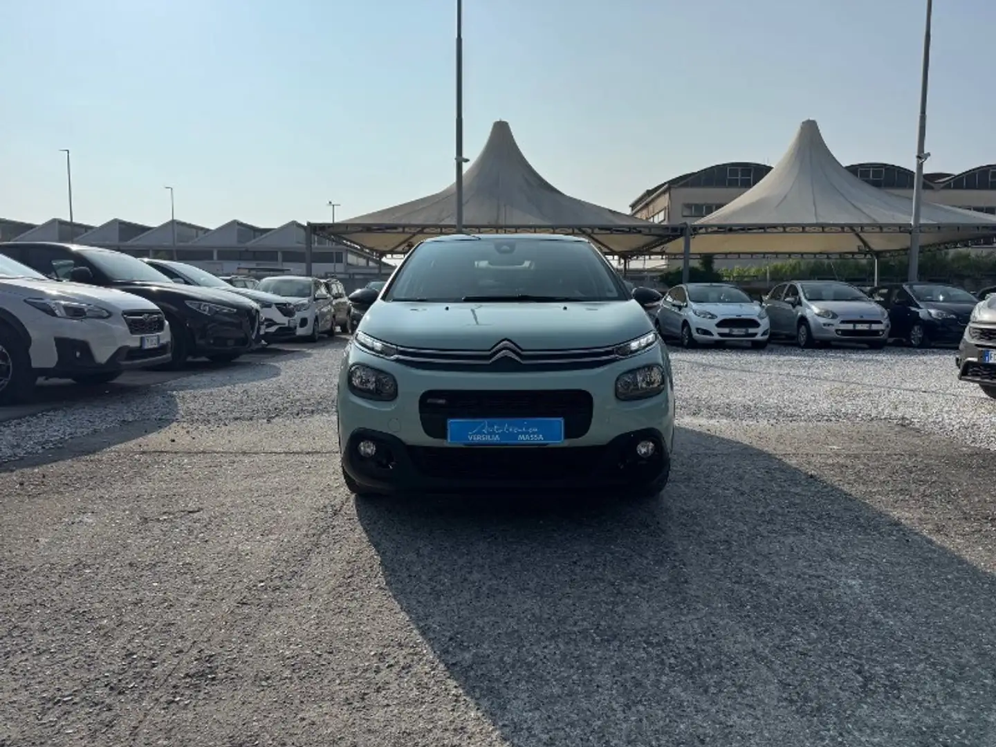 Citroen C3 PureTech 82 Shine Vert - 2