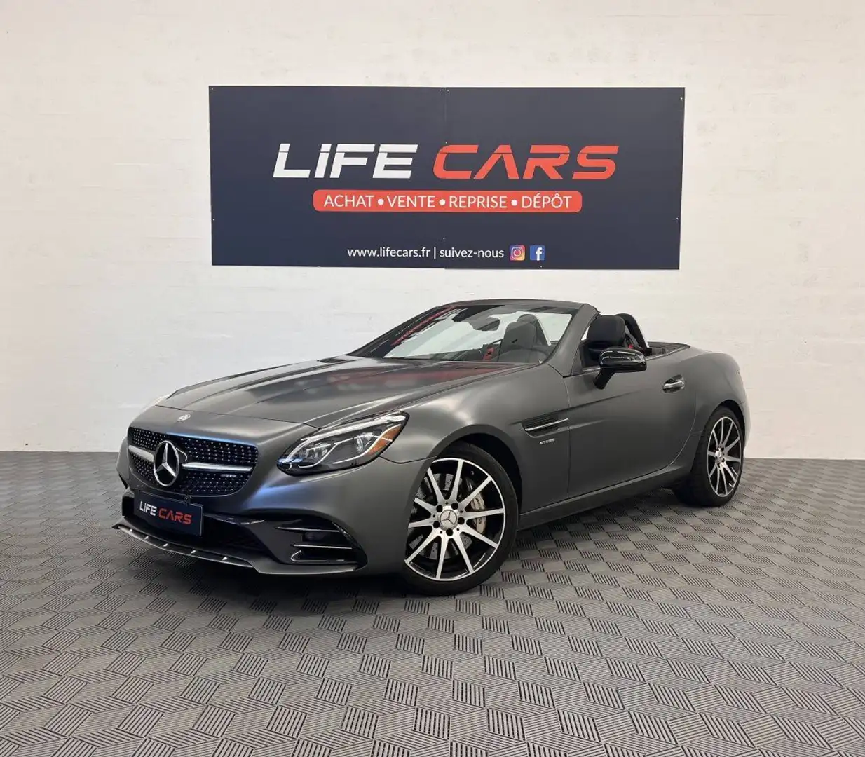 Mercedes-Benz SLC 43 AMG Mercedes 43 367ch AMG 9G-Tronic 2017 Entretien à jour 817,72€/ mois* / HARMAN KARDON / AIRSCARF / CAR PLAY / CAMÉRA / GTI Gri - 1