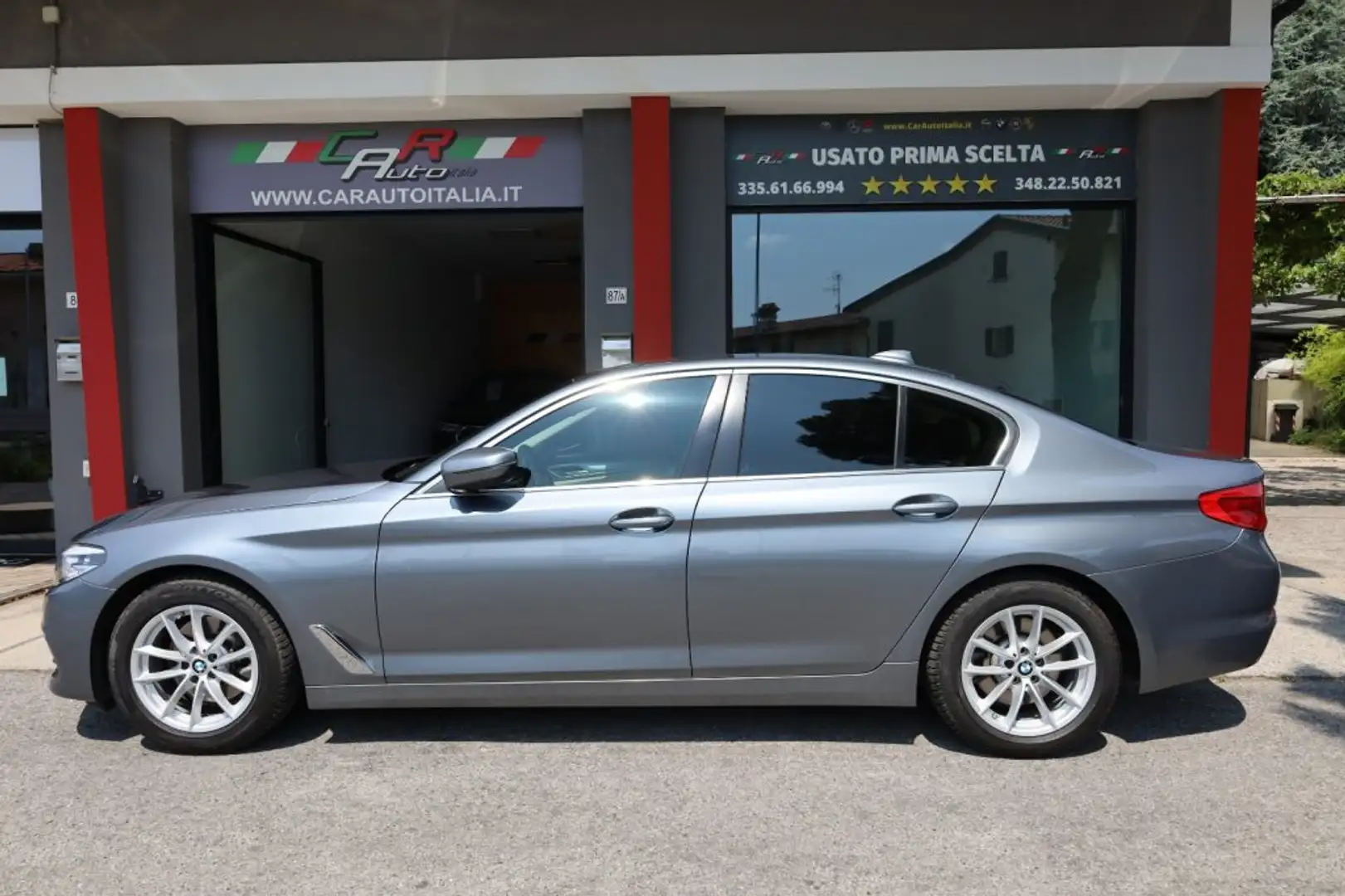 BMW 520 d xDrive Berlina 190CV Automatica Navi Pelle LED++ Blau - 2