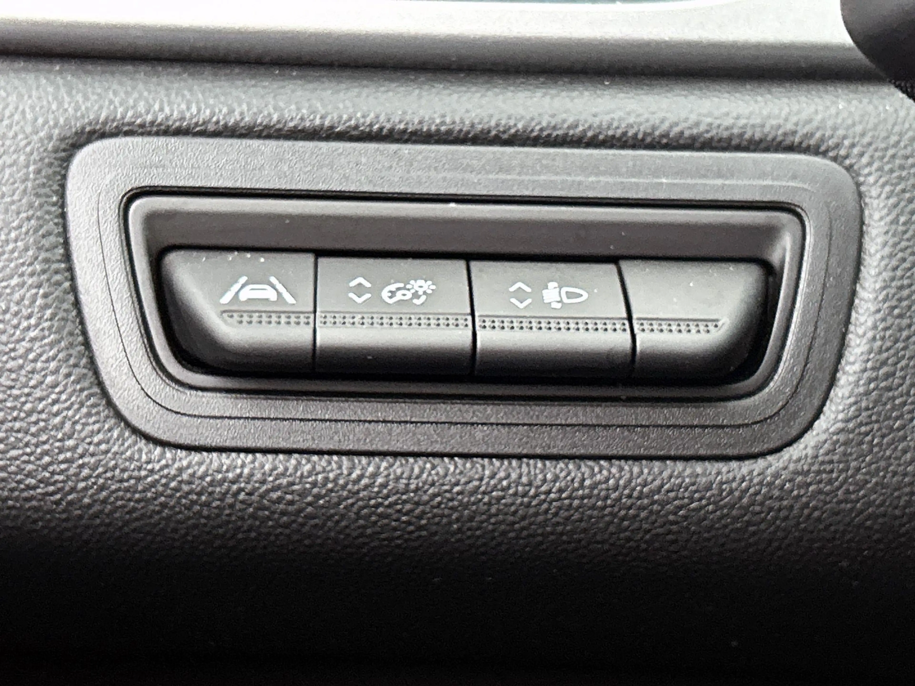 Renault Captur Captur E-TECH hybrid 140 Intens — photo 13