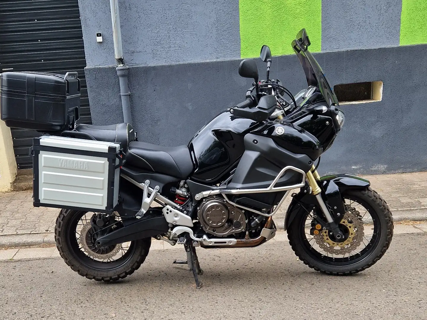 Yamaha XT 1200 Noir - 1
