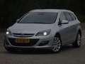 Opel Astra SPORTS TOURER 1.4 Turbo Sport + XENON/NAVI/LEER Grijs - thumbnail 1