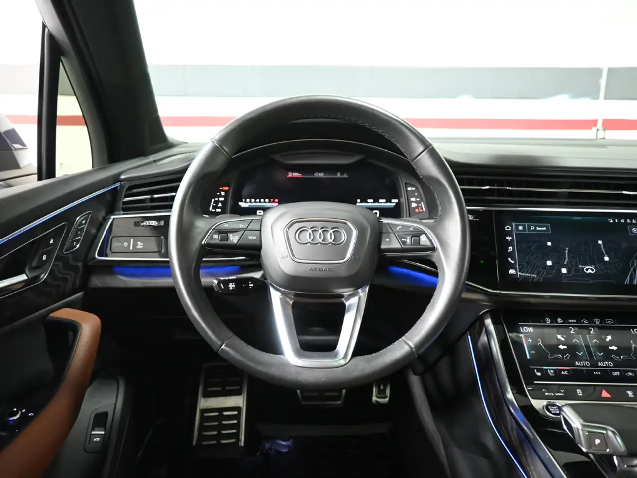 Audi Q7 снимка Audi Q7