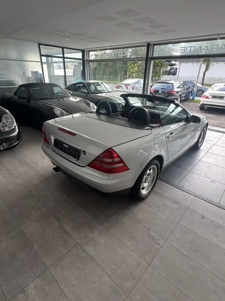 Mercedes-Benz SLK 200 Sommerfahrzeug!!! 1 Hand!!tuv Neu kd Neu!!!!, foto 5