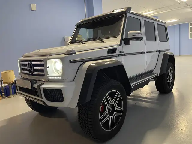 Mercedes-Benz G 500 4x4²