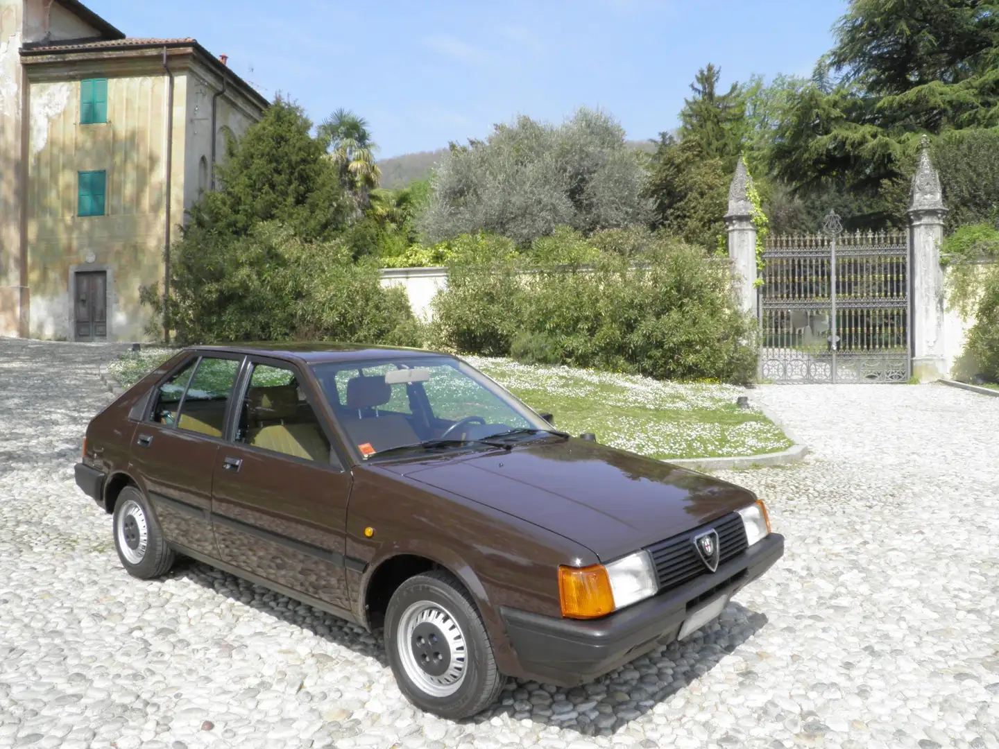 Alfa Romeo Arna 1.2 SL 68cv 5p NUOVA ,NEW 6.616 KM! Hnědá - 1