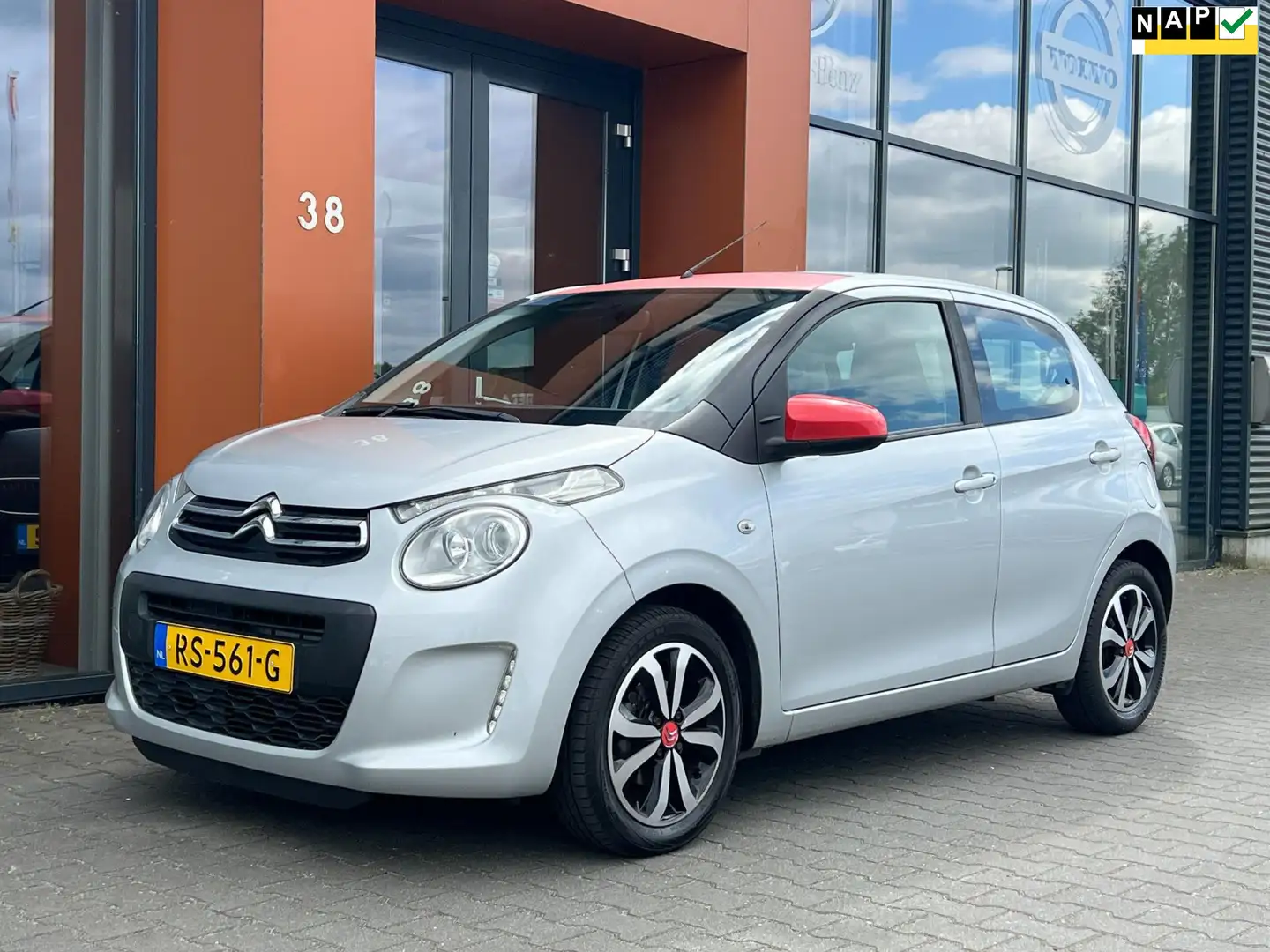 Citroen C1 1.2 Shine|Led|Airco|Limiter|Isofix|Bluetooth|APK Gris - 1