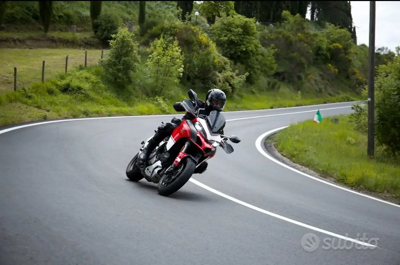 Ducati Multistrada 1260 s Roşu - 1