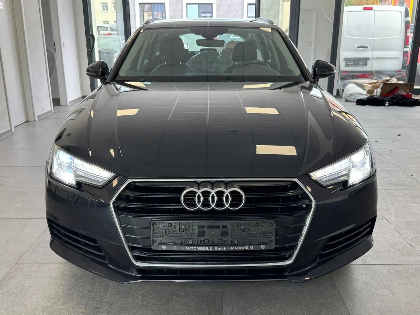 Audi A4 Avant 2.0 TDI-Leder-Navi-BiXenon-PDC-SHZ- Blau - 2