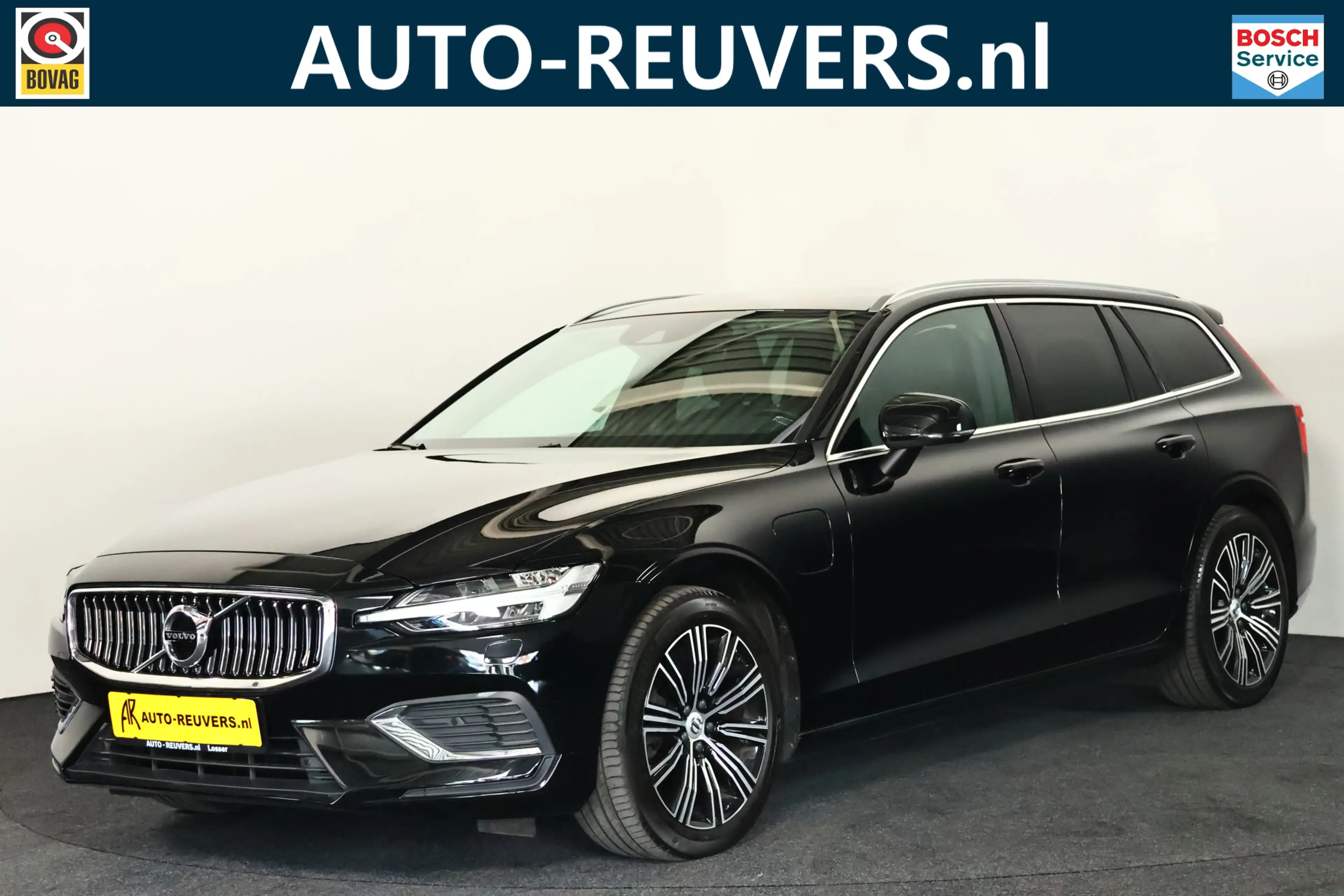 Volvo V60 2.0 T6 Recharge AWD Inscription / LED / Navi / Car