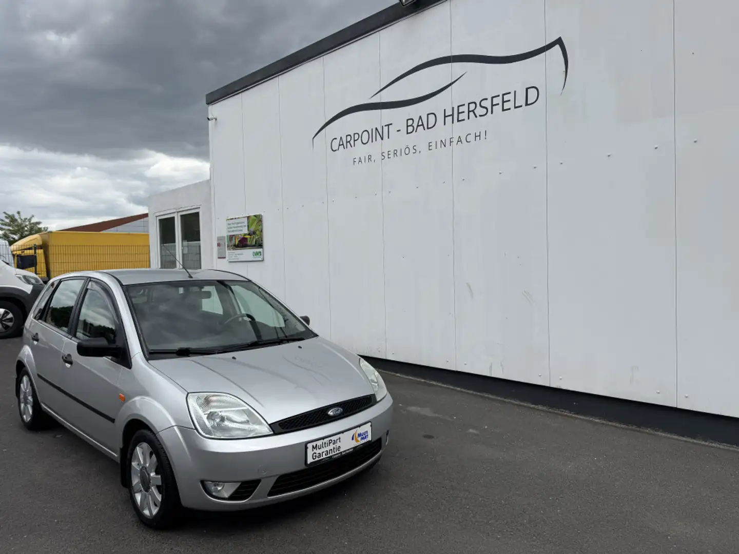 Ford Fiesta Futura| KLIMA| 8FACH BEREIFT| SHZ| Ezüst - 1