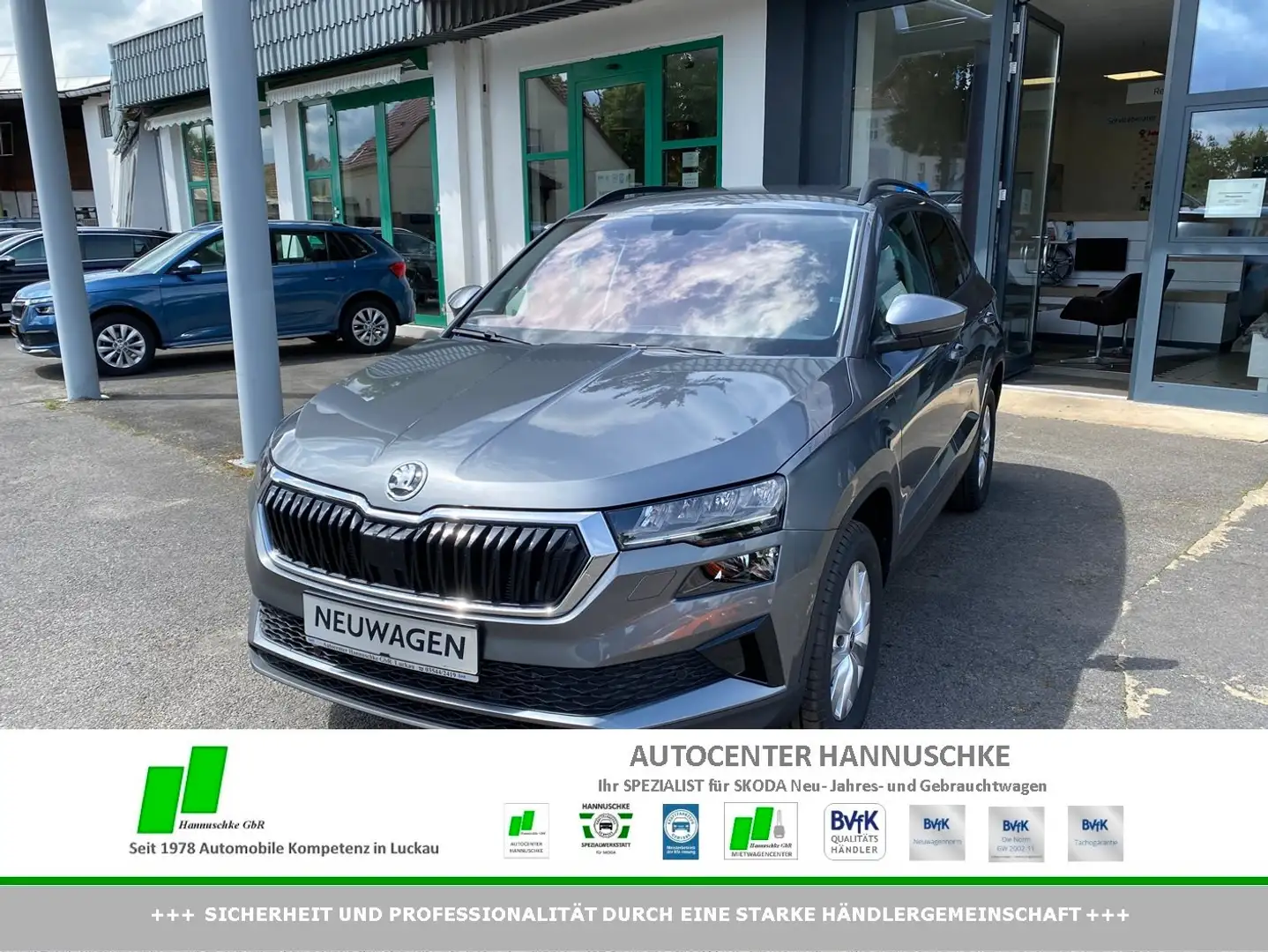 Skoda Karoq 1.5 TSI DSG FRESH AHK/SH/RFK/EHK/BMFL/VZE/RFK Grau - 1