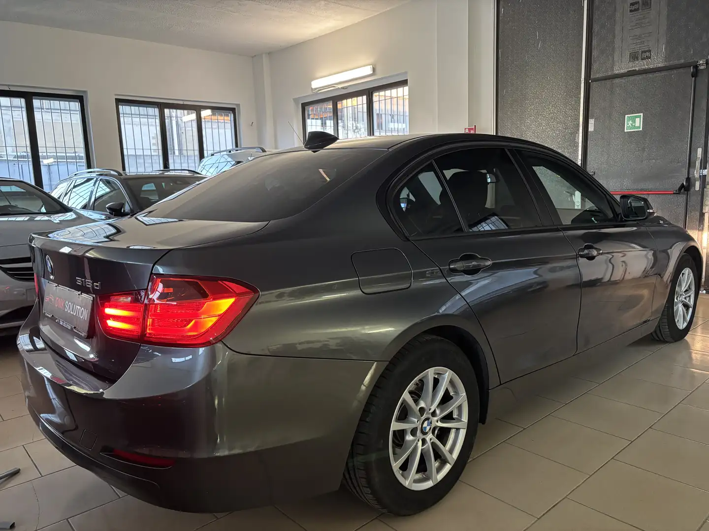 BMW 318 F30 Berlina **NEOPATENTATI UNICO PROPIETARIO** Grigio - 2