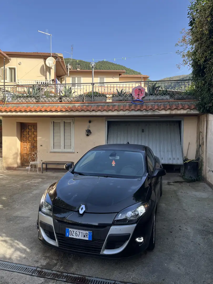 Renault Megane Coupe 1.9 dci Luxe fap - 2