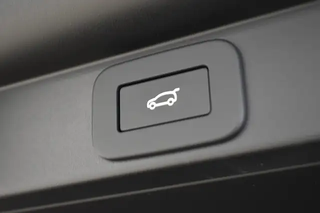 Land Rover Range Rover P550e PHEV AWD Autobiography Aut. *FINAL SALE* Ansicht 8