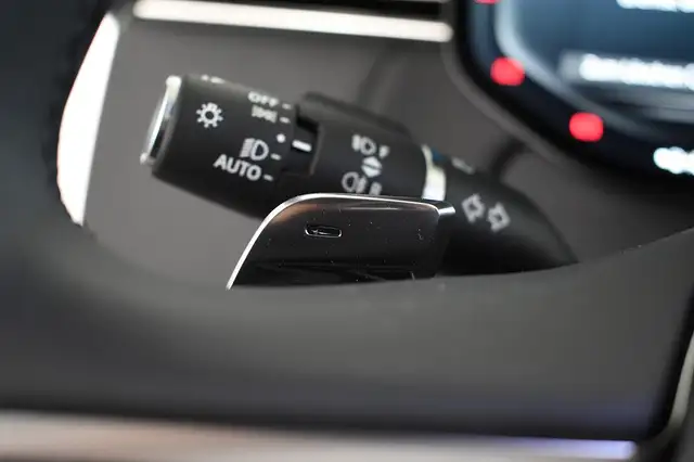 Land Rover Range Rover P550e PHEV AWD Autobiography Aut. *FINAL SALE* Ansicht 24