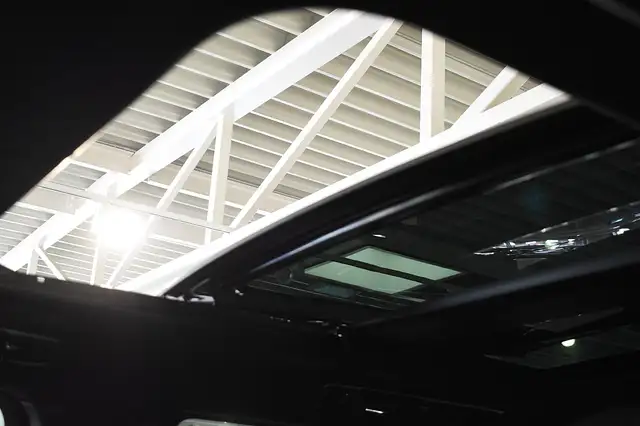 Land Rover Range Rover P550e PHEV AWD Autobiography Aut. *FINAL SALE* Ansicht 28