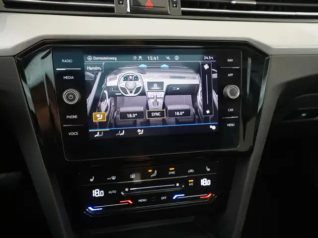 Volkswagen Passat view 12