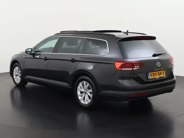 Volkswagen Passat view 7