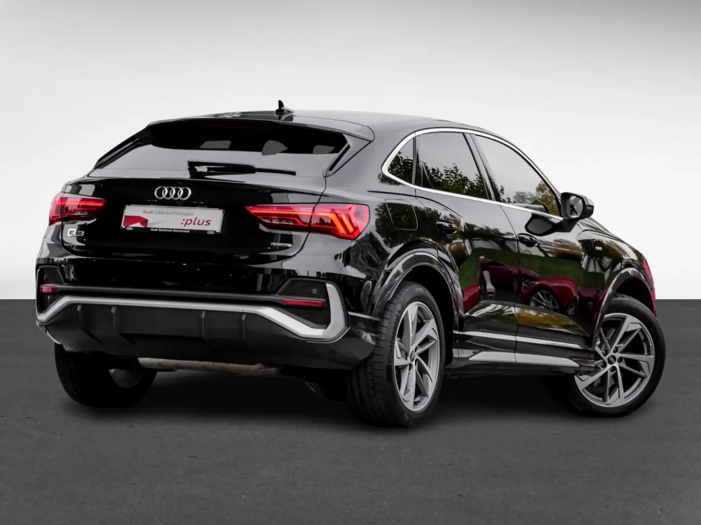 Audi Q3 Sportback 40 quattro S LINE PANO KAMERA ALU19 Schwarz - 2