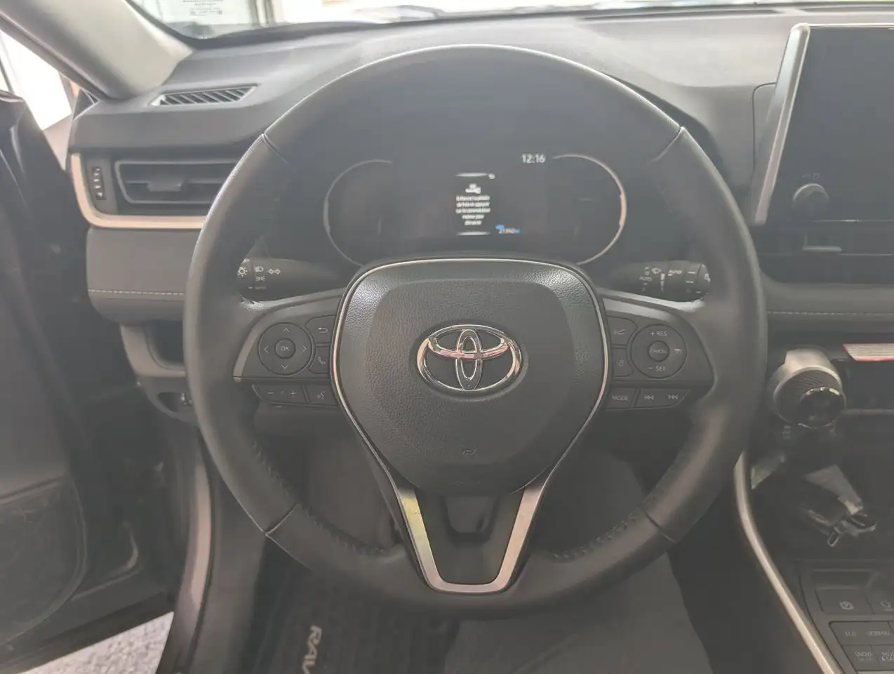 Toyota RAV 4 photo Toyota RAV 4