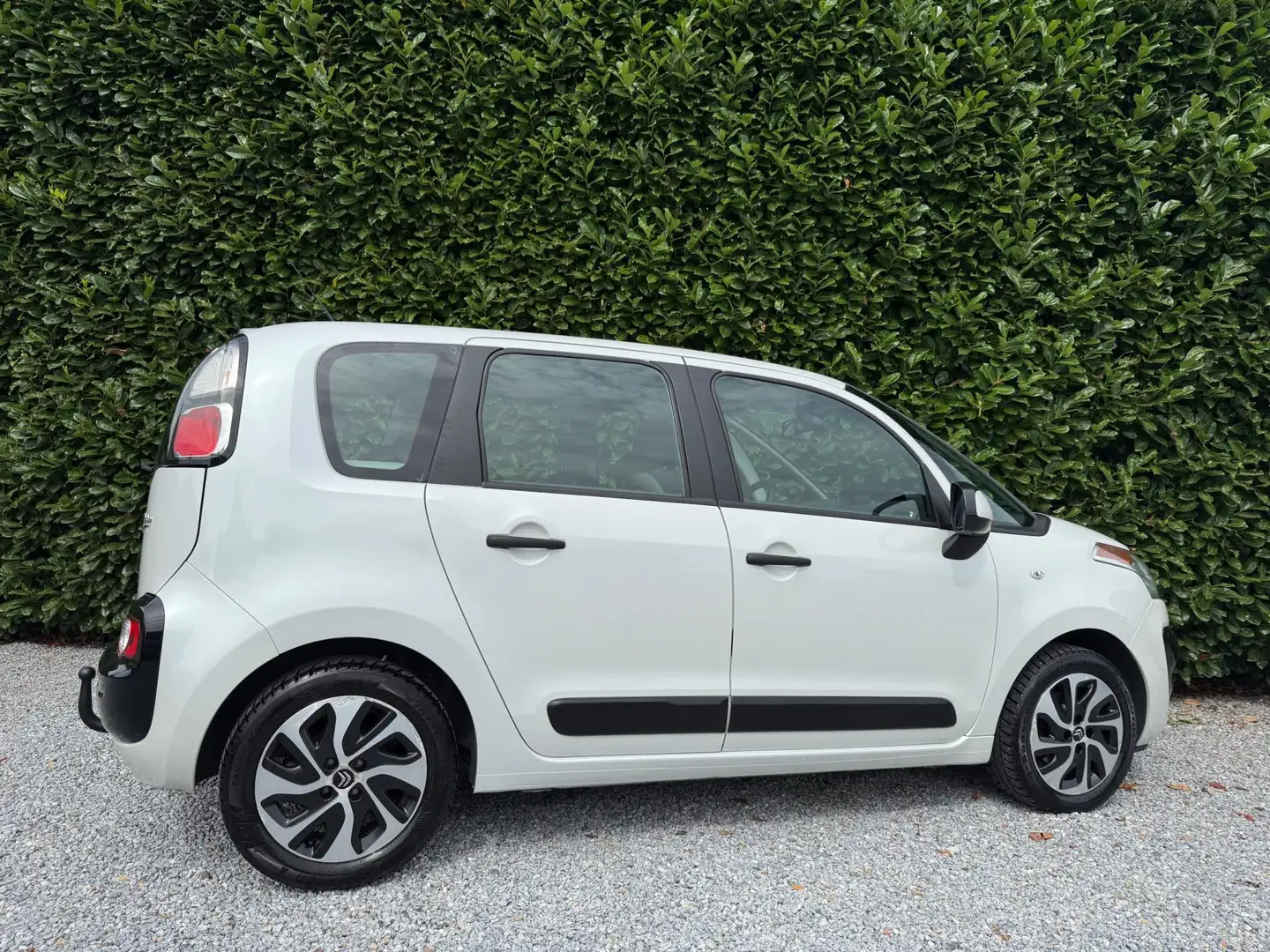 Citroen C3 Picasso 1.2 Tendance |NWE APK & DISTRIBUTIE| NAVI Wit - 2
