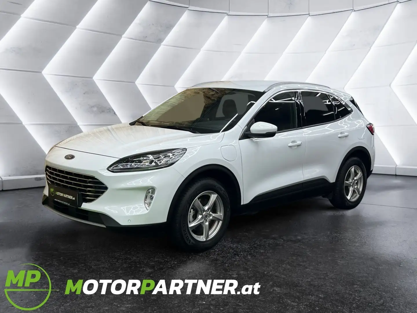Ford Kuga 2,5 Duratec PHEV Aut. **Titanium X** Weiß - 1