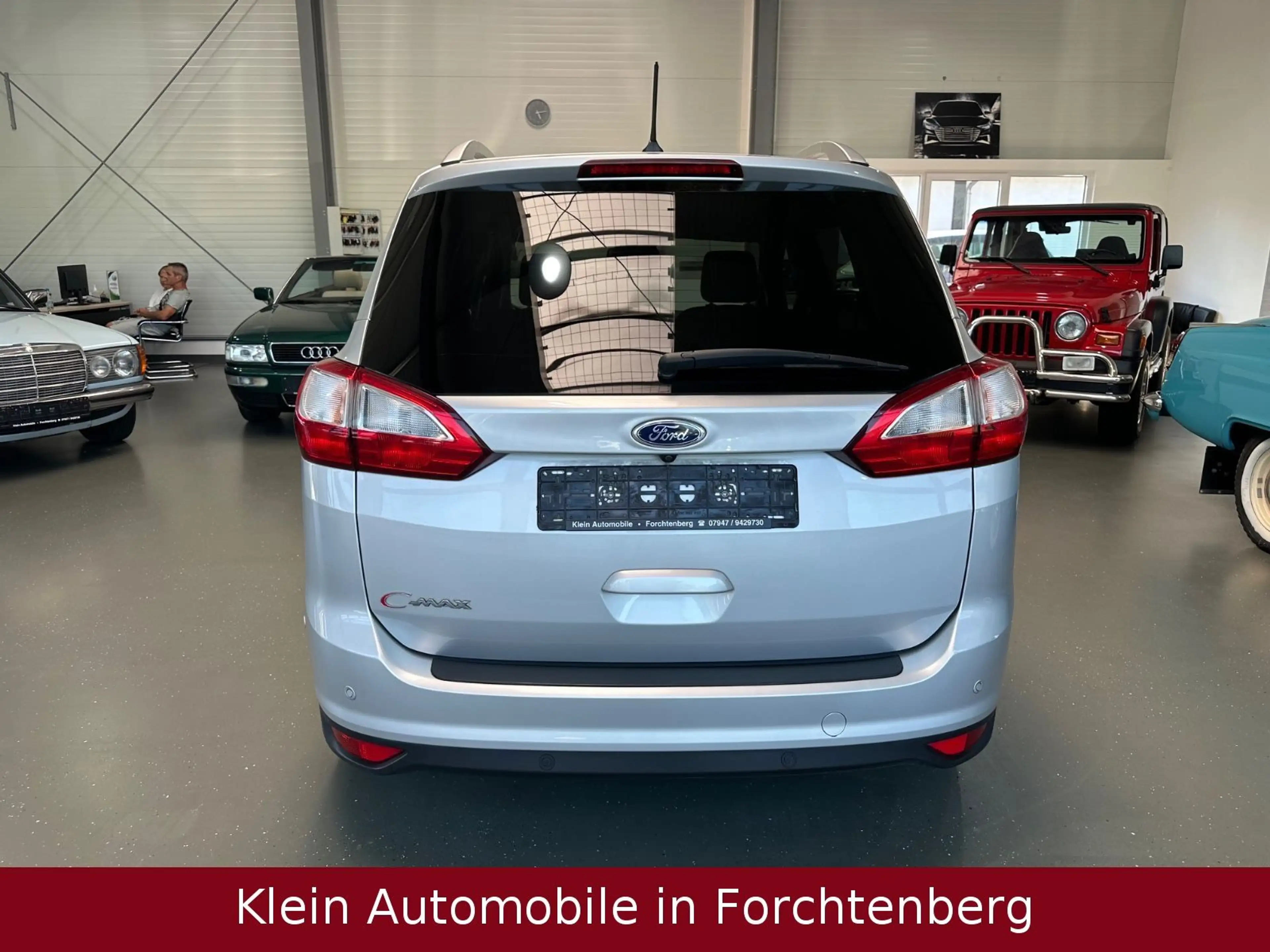 Ford Grand C-Max Grand C-MAX Cool&Connect Navi Kamera PDC 7Sitzer — photo 6