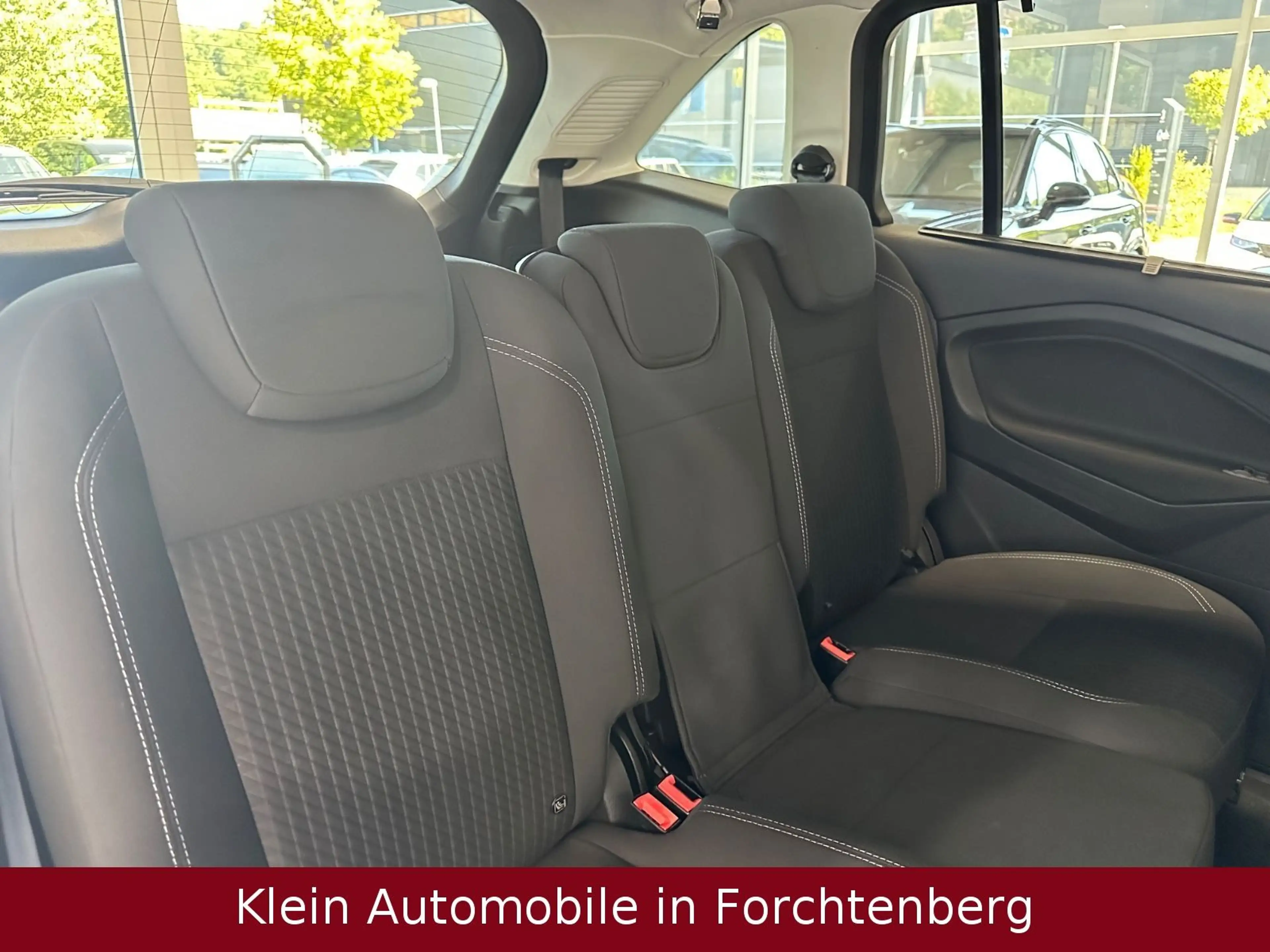 Ford Grand C-Max Grand C-MAX Cool&Connect Navi Kamera PDC 7Sitzer — photo 12