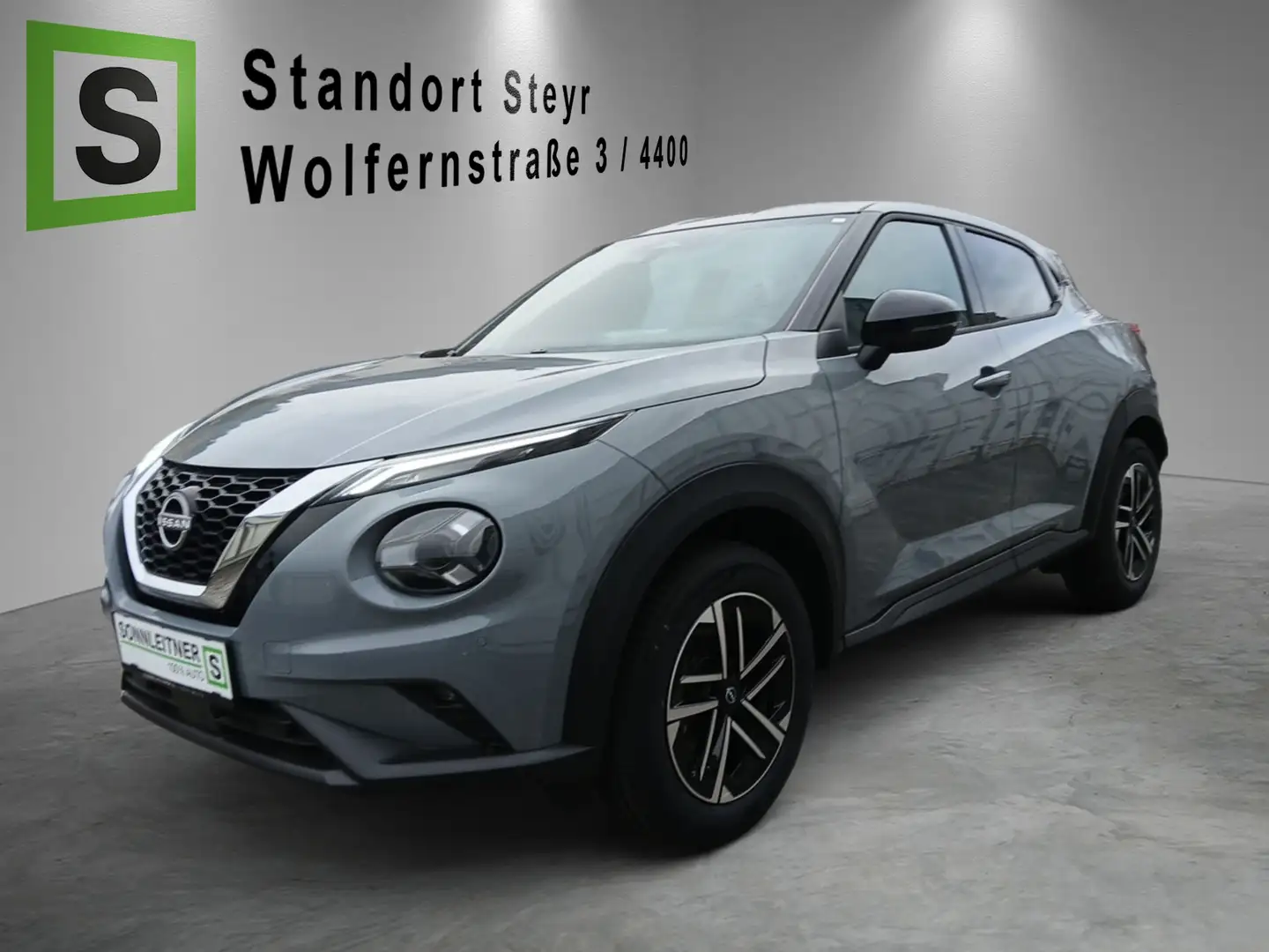 Nissan Juke JUKE N-Connecta 1.0 DIG-T 114 PS 6MT Grau - 1