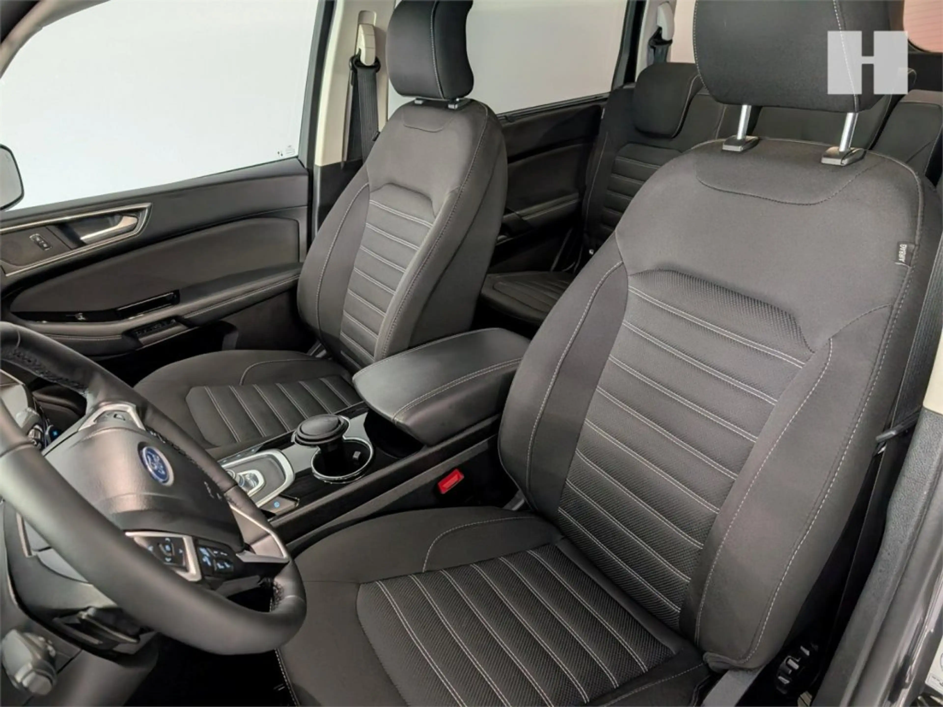Ford Galaxy 2,0TD Tit. — photo 10